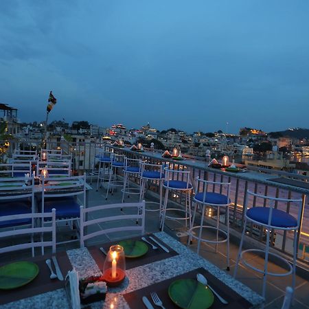 Neev Haweli Hotel Udaipur Exterior photo