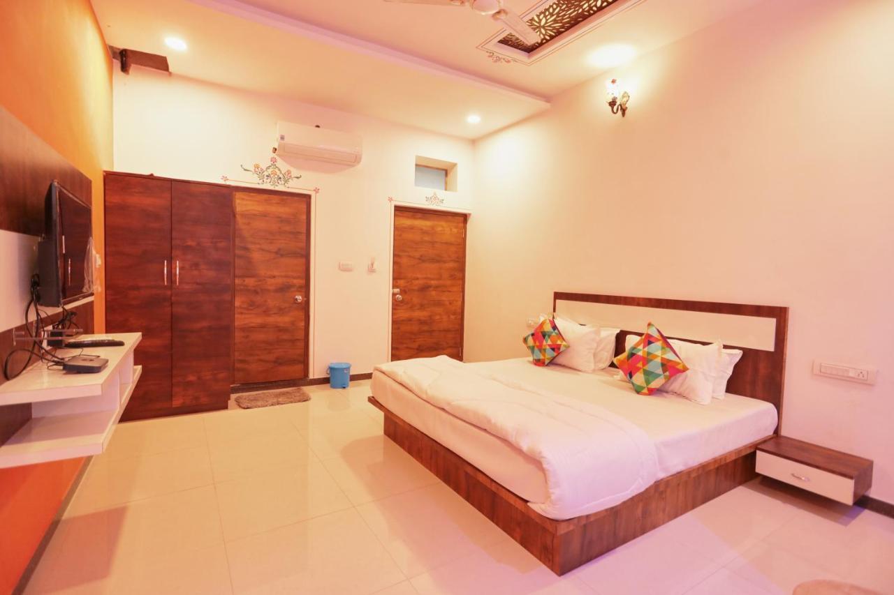 Neev Haweli Hotel Udaipur Exterior photo